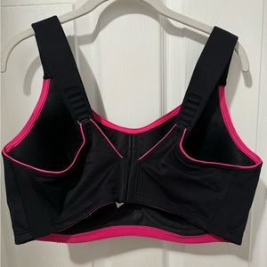 COPY - Livi high impact sports bra 40ddd